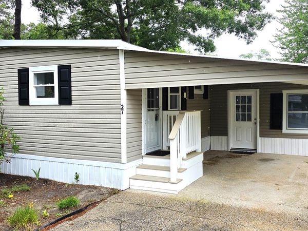 525 Riverleigh Avenue, Unit 27 Birch, Riverhead, NY 11901