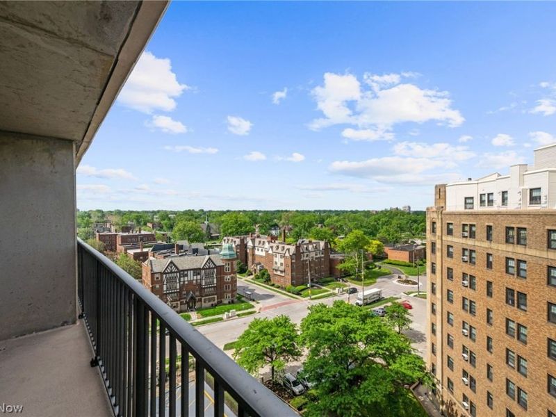12500 Edgewater Drive , Unit 1106, Lakewood, OH 44107 Photo 6