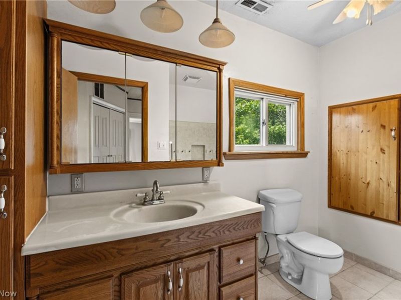 415 Whitely Street, Bridgeport, OH 43912 Photo 20