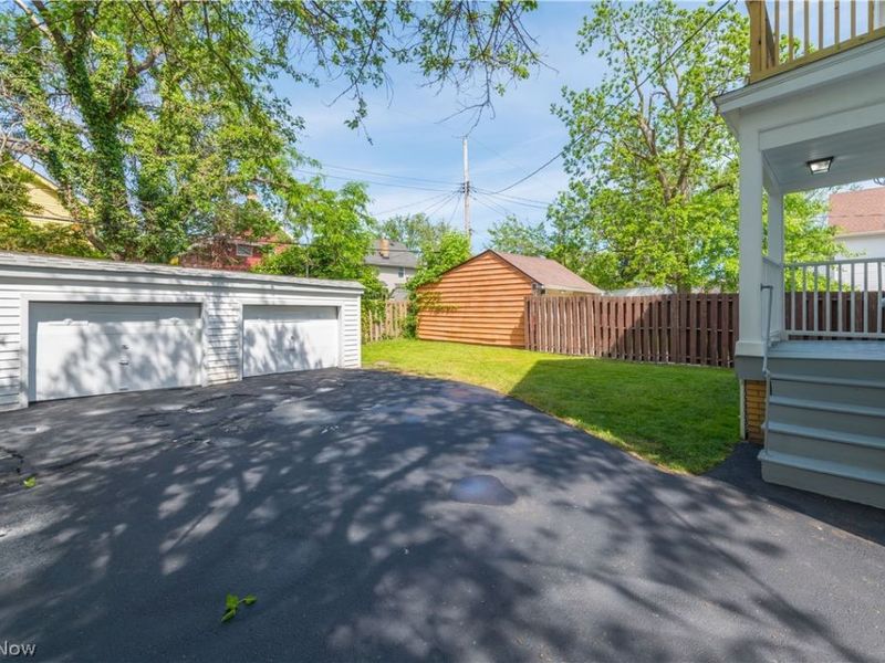 1296 Cook Avenue, Lakewood, OH 44107 Photo 46