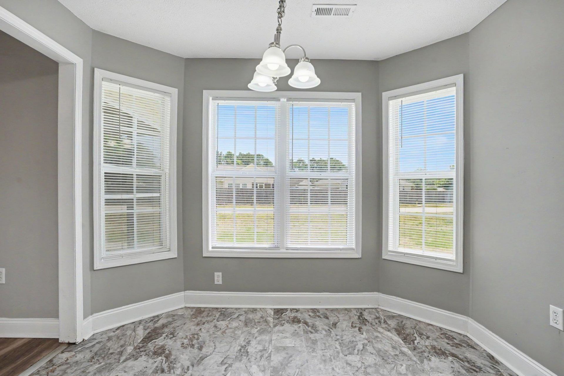970 Eaglet Circle  Photo 11