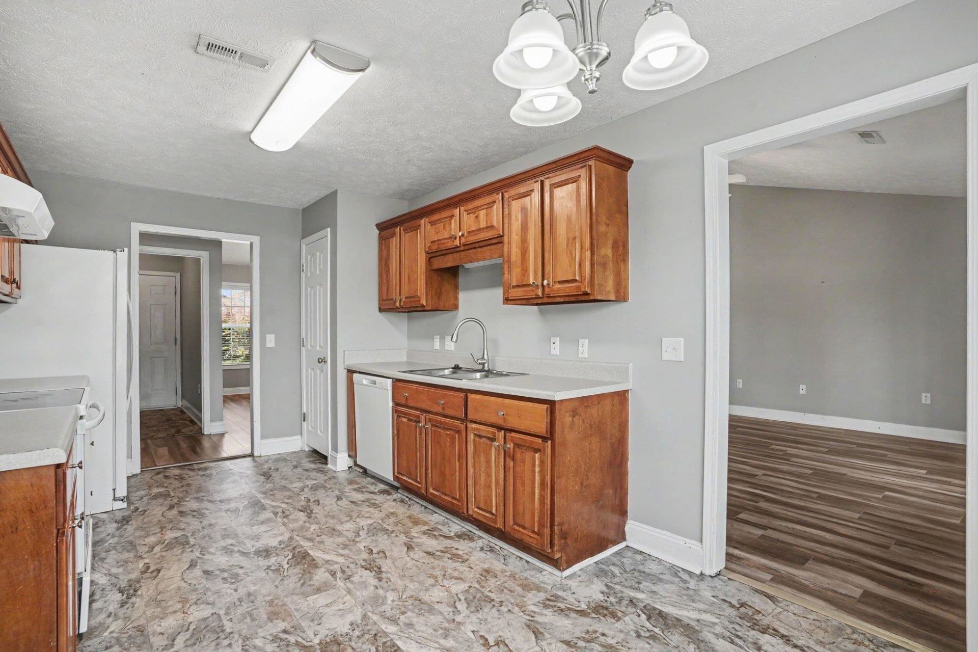 970 Eaglet Circle  Photo 12