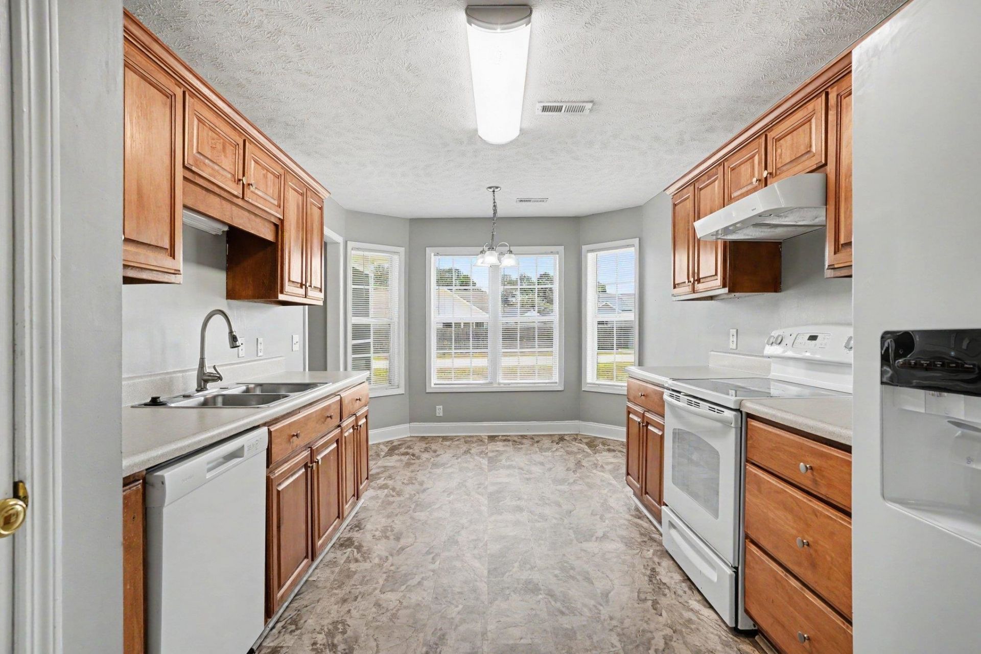 970 Eaglet Circle  Photo 13