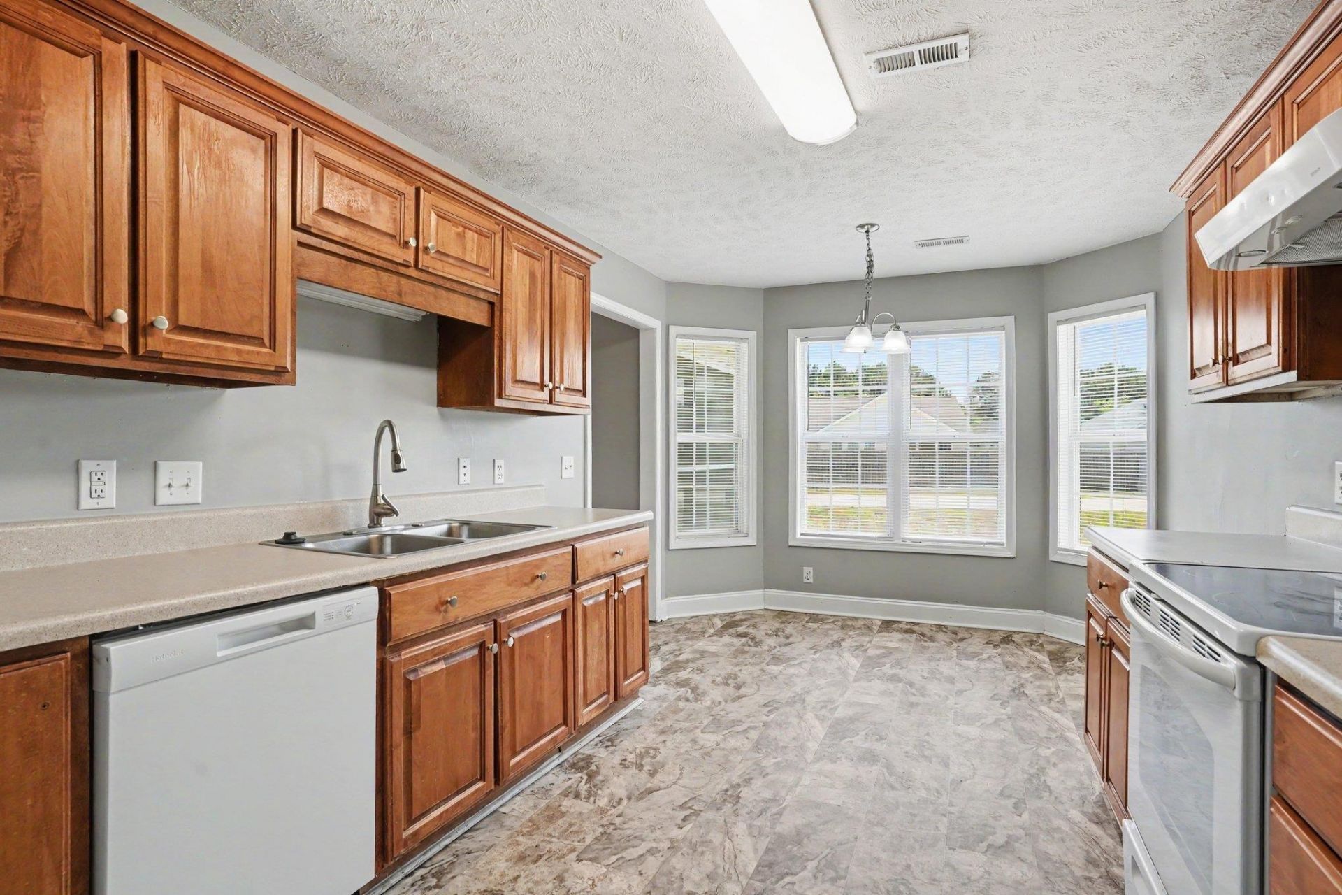 970 Eaglet Circle  Photo 14