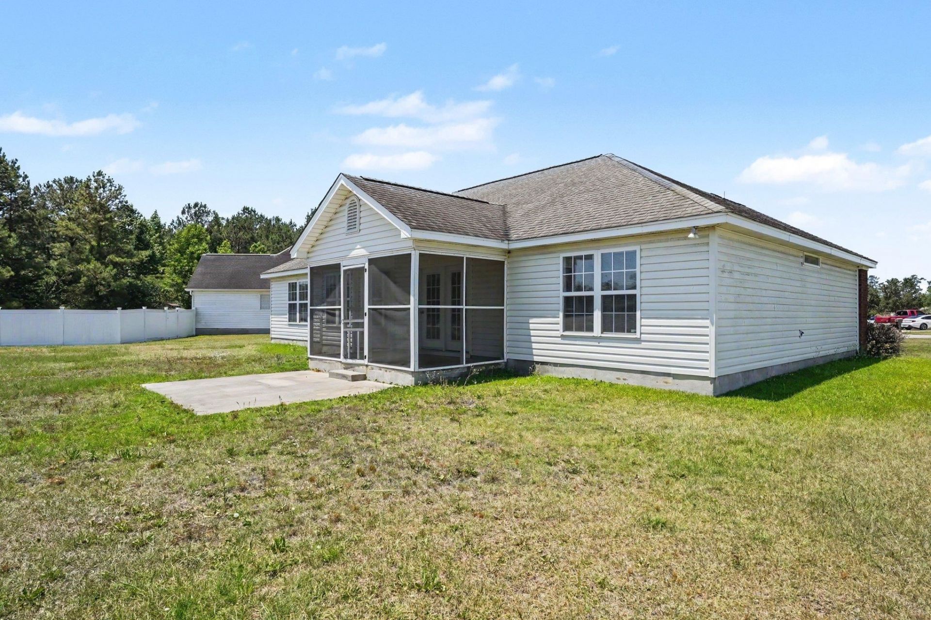 970 Eaglet Circle  Photo 32