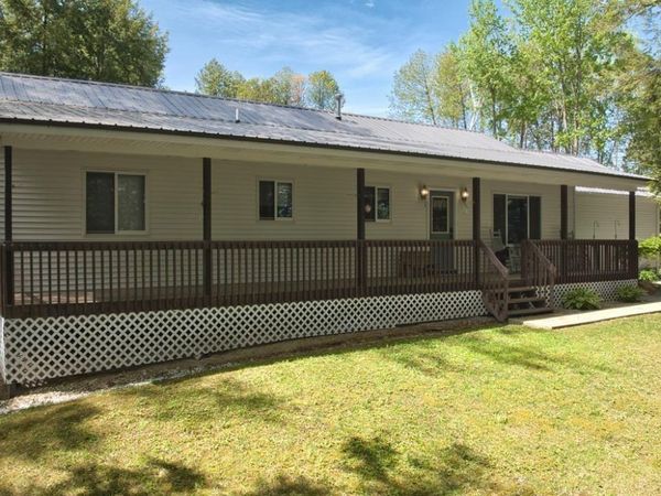 8665 Meridian Road N, Clare, MI 48617