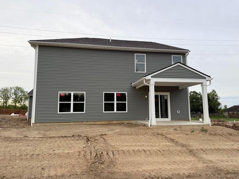 207 Maddoxx Drive, London, OH 43140 Photo 2
