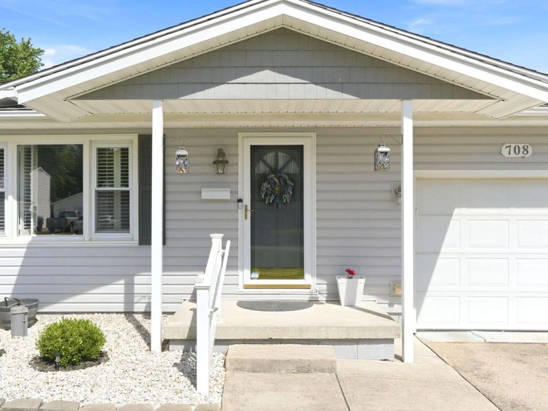 708 Lawnview Avenue, Springfield, OH 45505 Photo 3