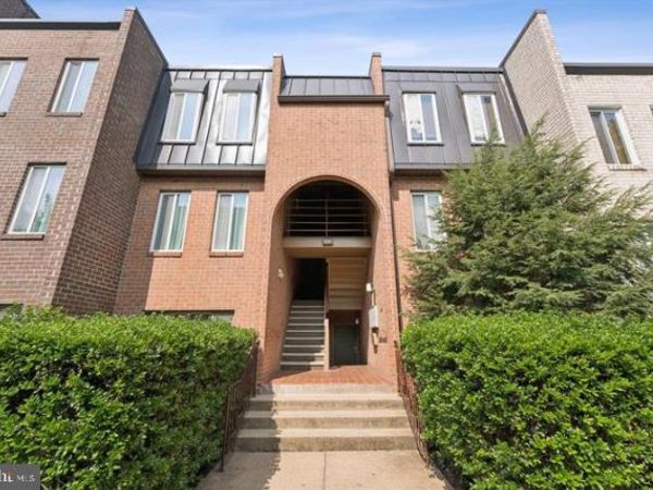 5010 7TH ROAD S, Unit T1, ARLINGTON, VA 22204