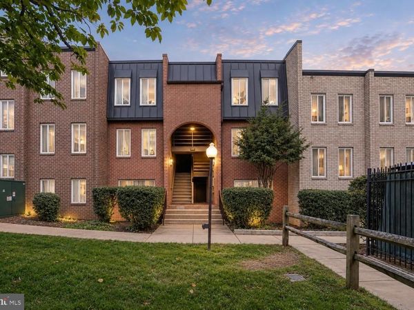 5010 7TH ROAD S, Unit T1, ARLINGTON, VA 22204