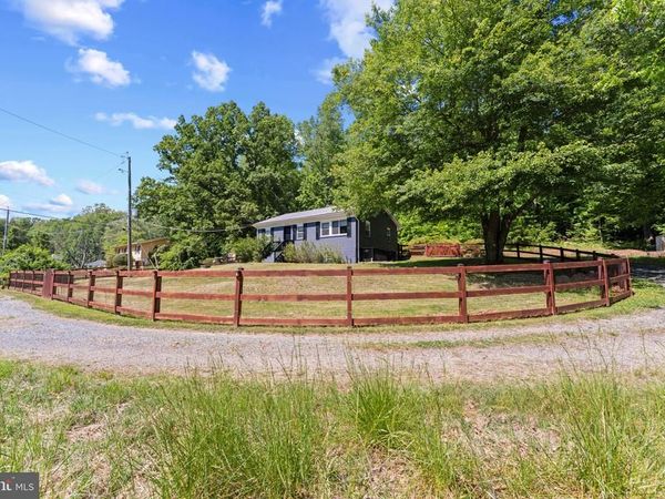 13202 VAN BRADY ROAD , UPPER MARLBORO, MD 20772