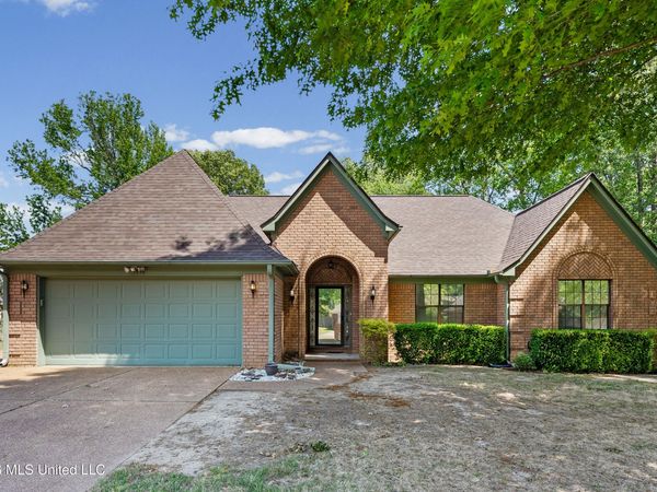 5944 Southbend Lane, Olive Branch, MS 38654