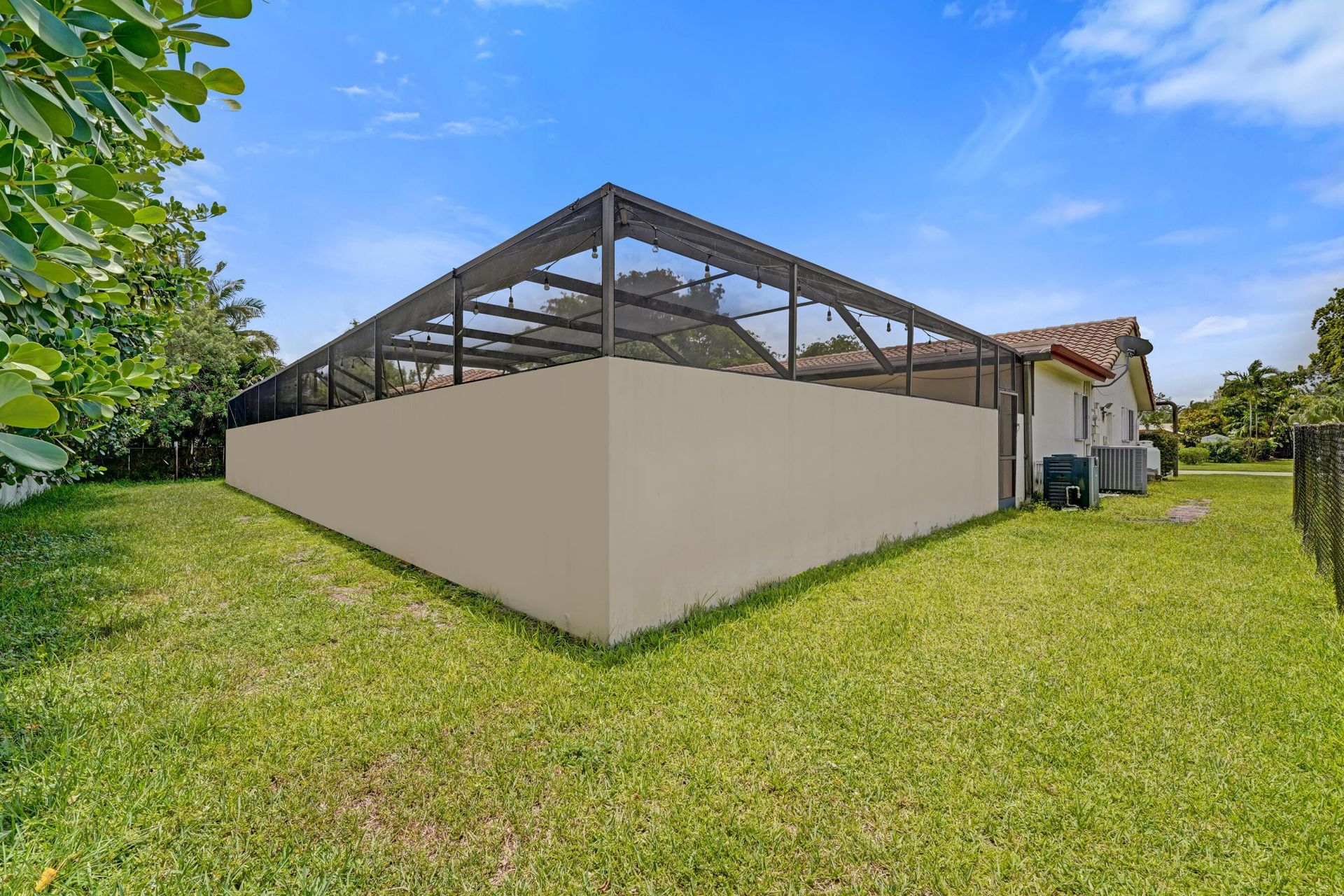 7381 SW 6th Court, Plantation, FL 33317 Photo
