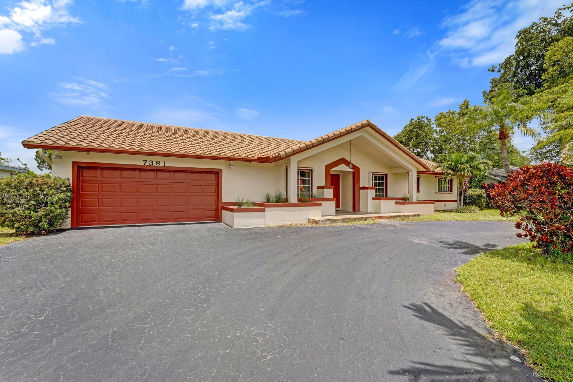 7381 SW 6th Court, Plantation, FL 33317 Photo