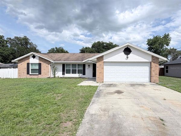 3237 LONDON AVENUE , DELTONA, FL 32738