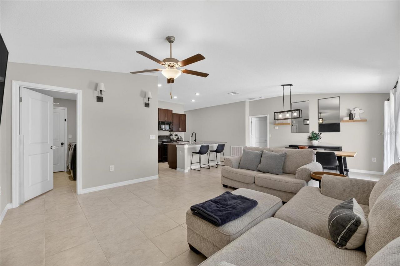 11216 Kelly Green Avenue, Wimauma, FL 33598 Photo