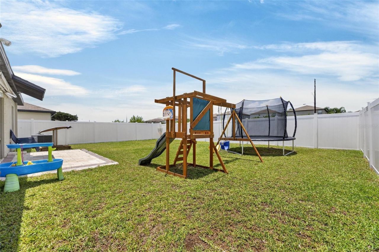 11216 Kelly Green Avenue, Wimauma, FL 33598 Photo