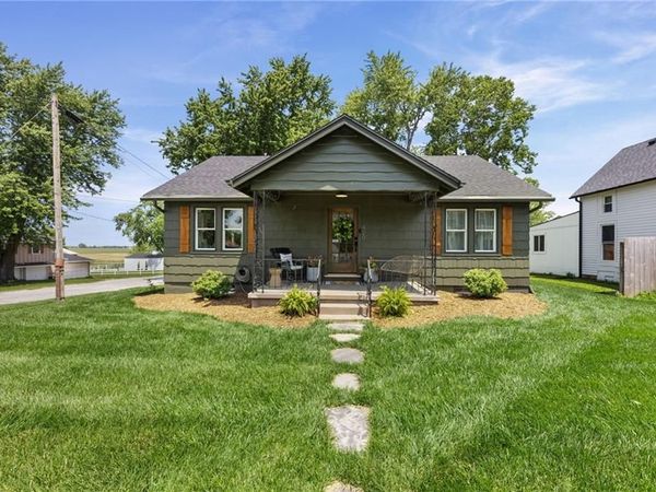 420 South Street, Bucyrus, KS 66013