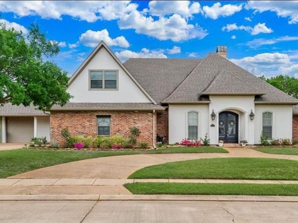 528 Hunters Run, Bossier City, LA 71111