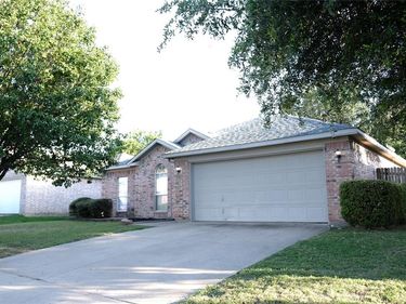 3721 Fleetwood Drive, Fort Worth, TX 76123