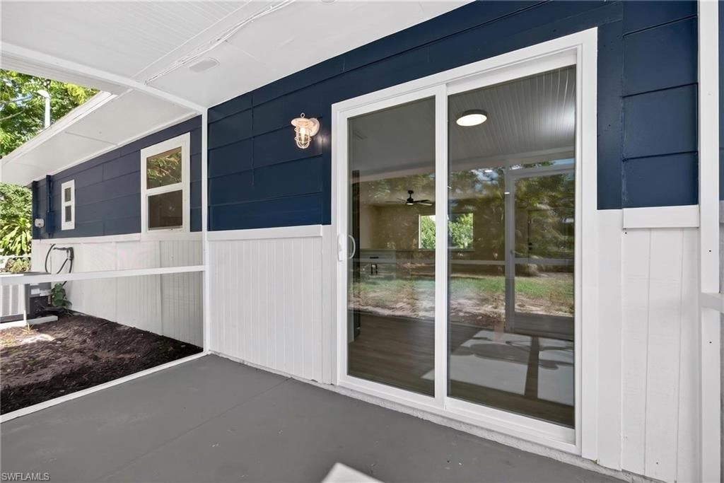 2300 Crystal Dr , Fort Myers, FL 33907 Photo