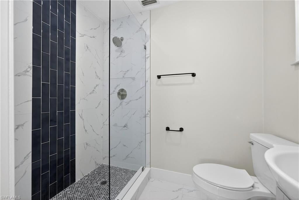 2300 Crystal Dr , Fort Myers, FL 33907 Photo