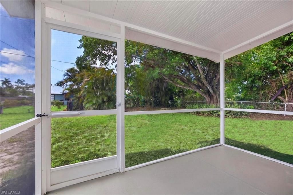 2300 Crystal Dr , Fort Myers, FL 33907 Photo
