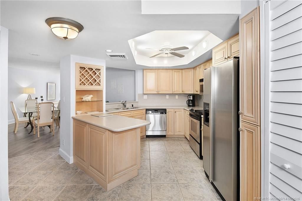 9500 S Ocean Drive, Unit 707, Jensen Beach, FL 34957 Photo