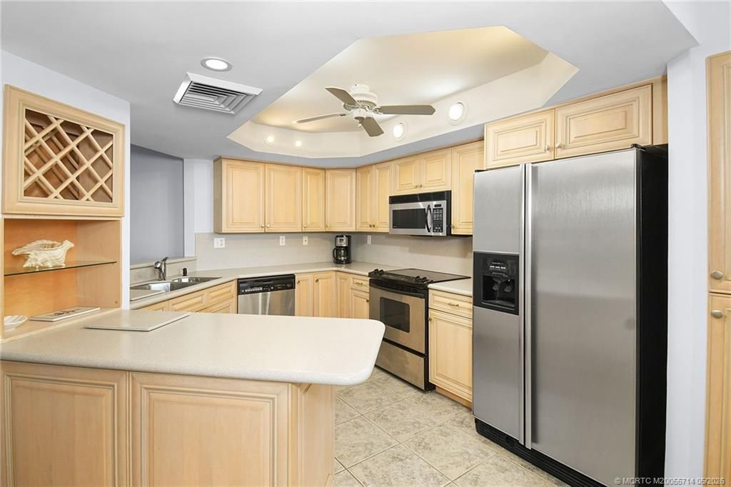 9500 S Ocean Drive, Unit 707, Jensen Beach, FL 34957 Photo