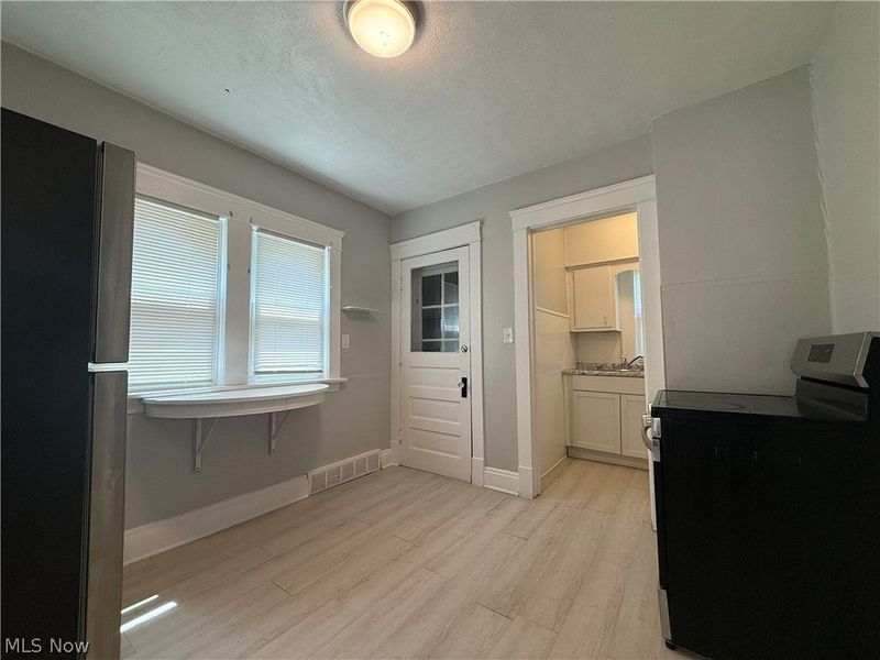 2802 E 118th Street , Cleveland, OH 44120 Photo 6