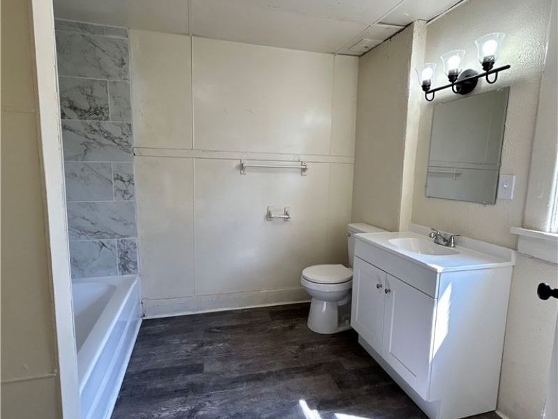 1317 Plum Street , Unit Apt 2, Steubenville, OH 43952 Photo 3