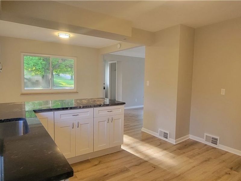 4852 E 81st Street, Garfield Heights, OH 44125 Photo 12