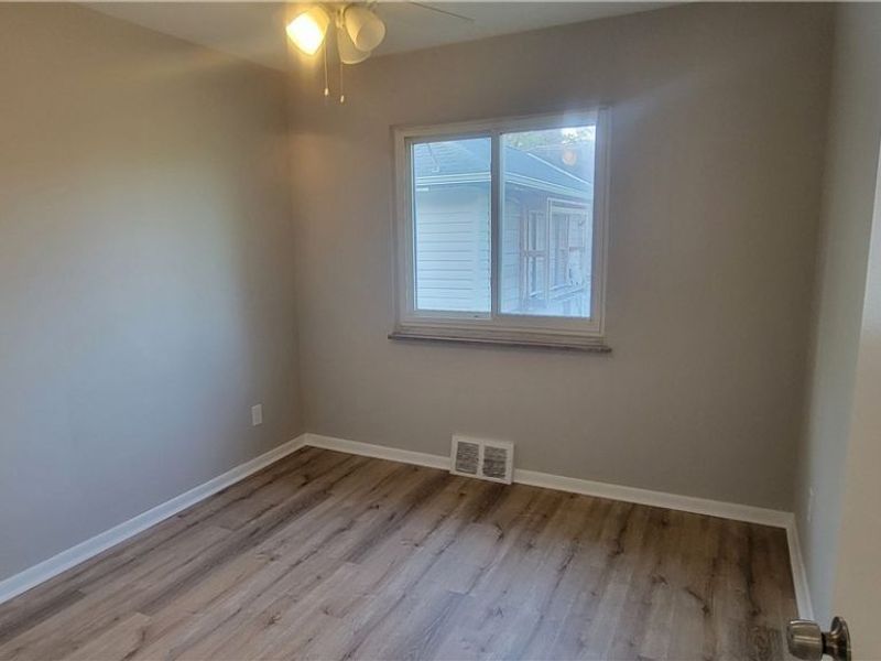 4852 E 81st Street, Garfield Heights, OH 44125 Photo 15