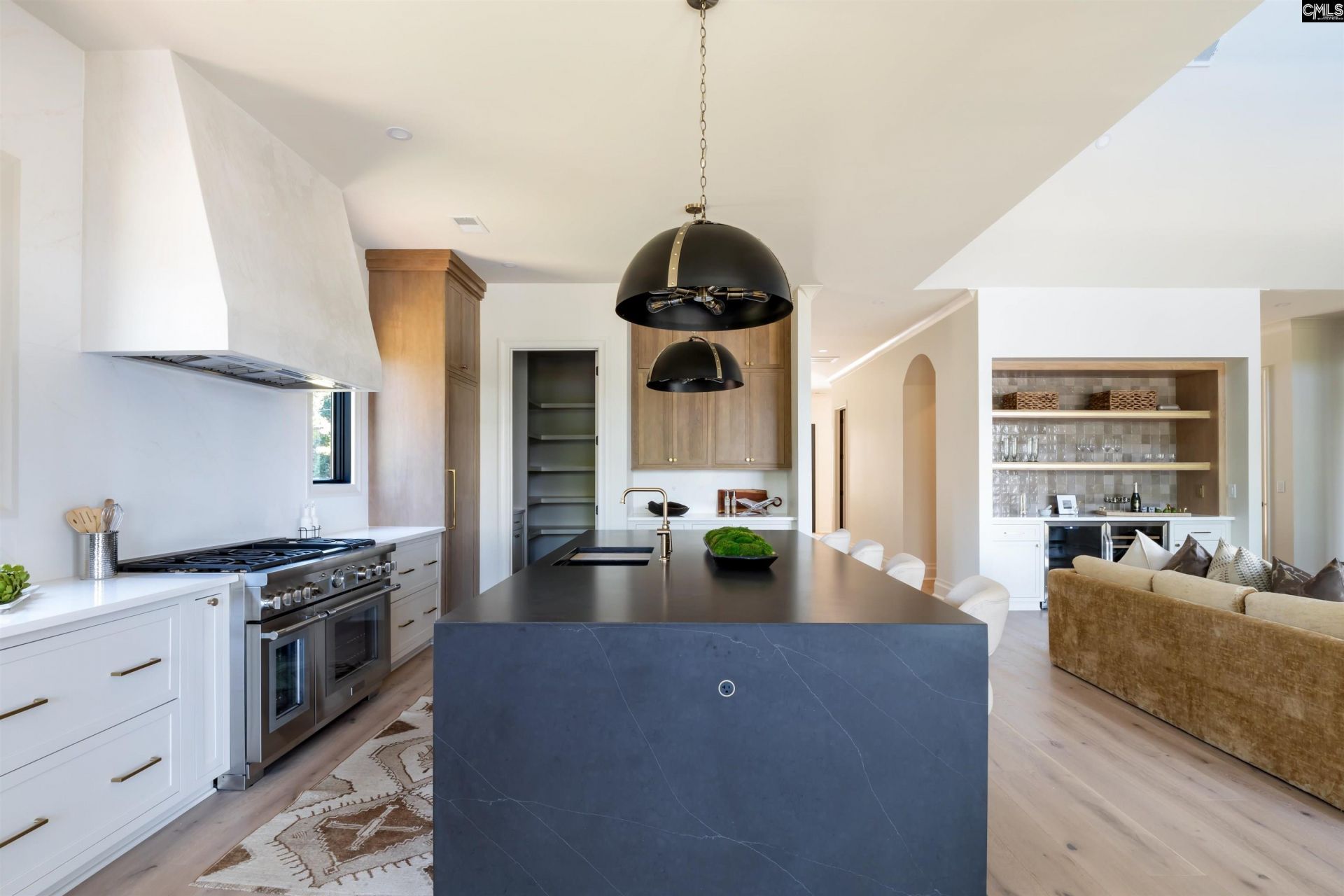 1016 Fieldstone Road  Photo 9