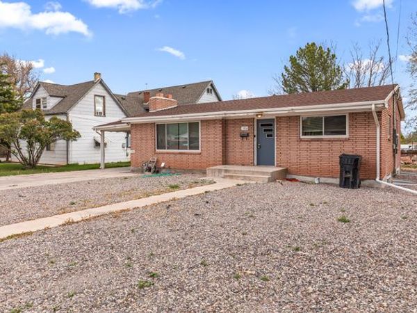 180 E 300 N, Richfield, UT 84701