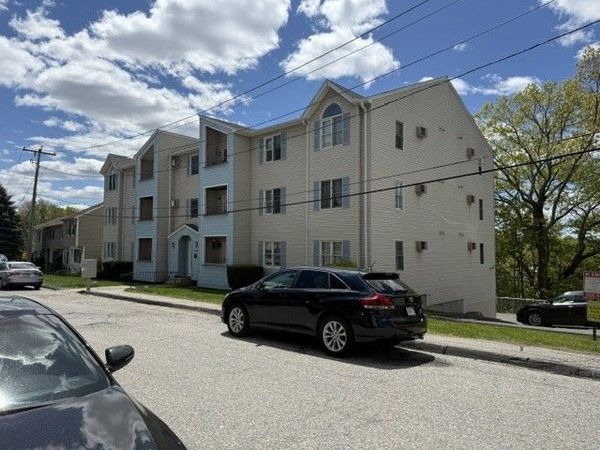 7A Gibbs St, Unit 7, Worcester, MA 01607