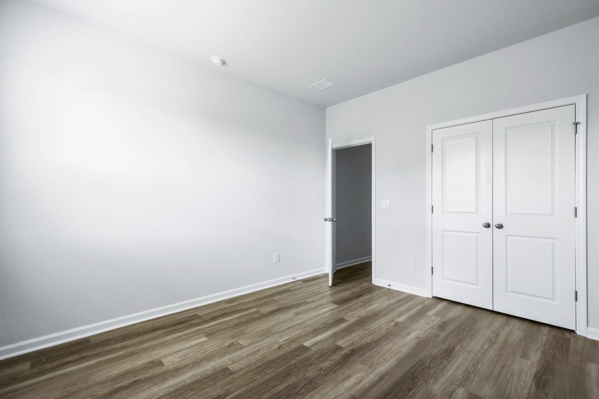 116 Longbeard Drive Photo 18