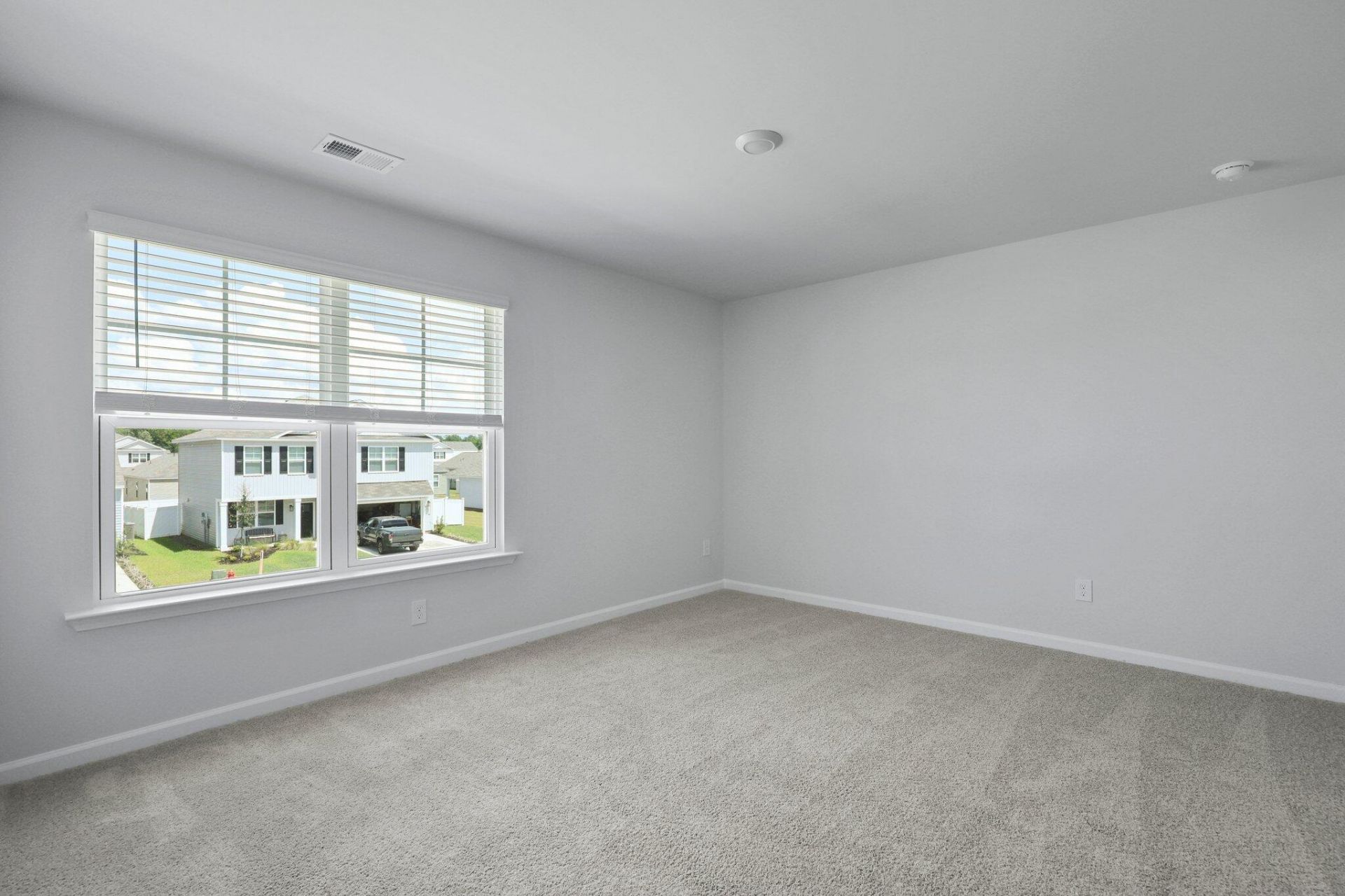 116 Longbeard Drive Photo 32