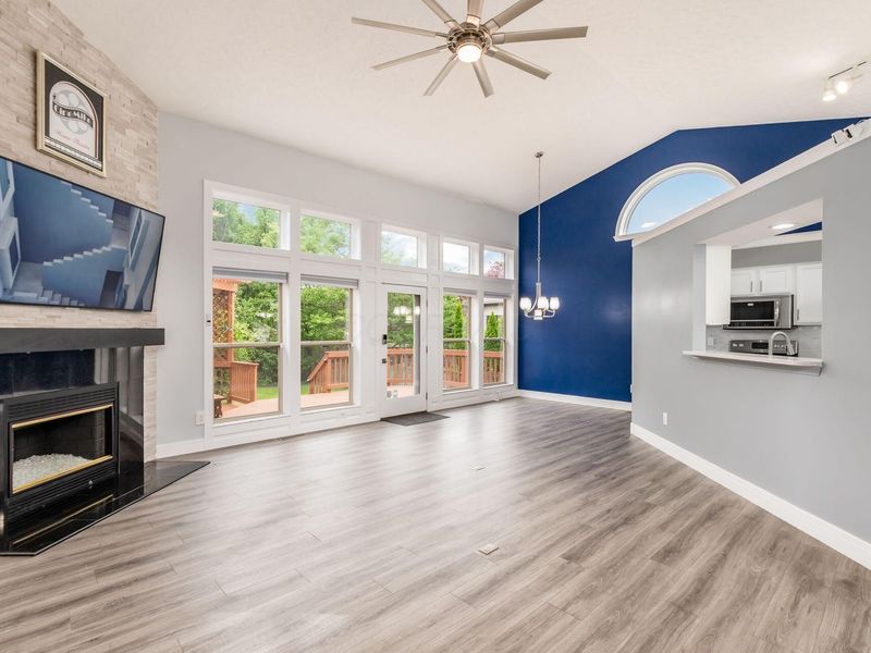 1465 Cottonwood Drive, Lewis Center, OH 43035 Photo 7