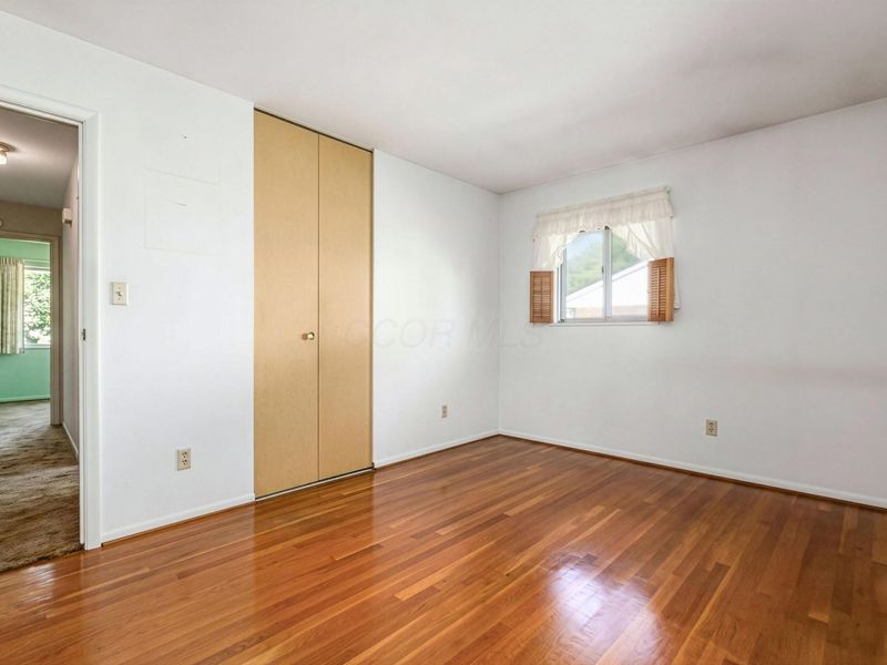 2928 N Gresham Road, Columbus, OH 43204 Photo 10