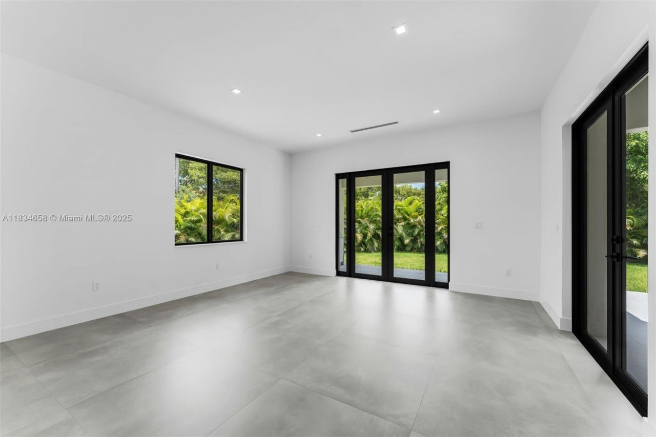 8220 SW 193rd Terrace , Cutler Bay, FL 33157 Photo