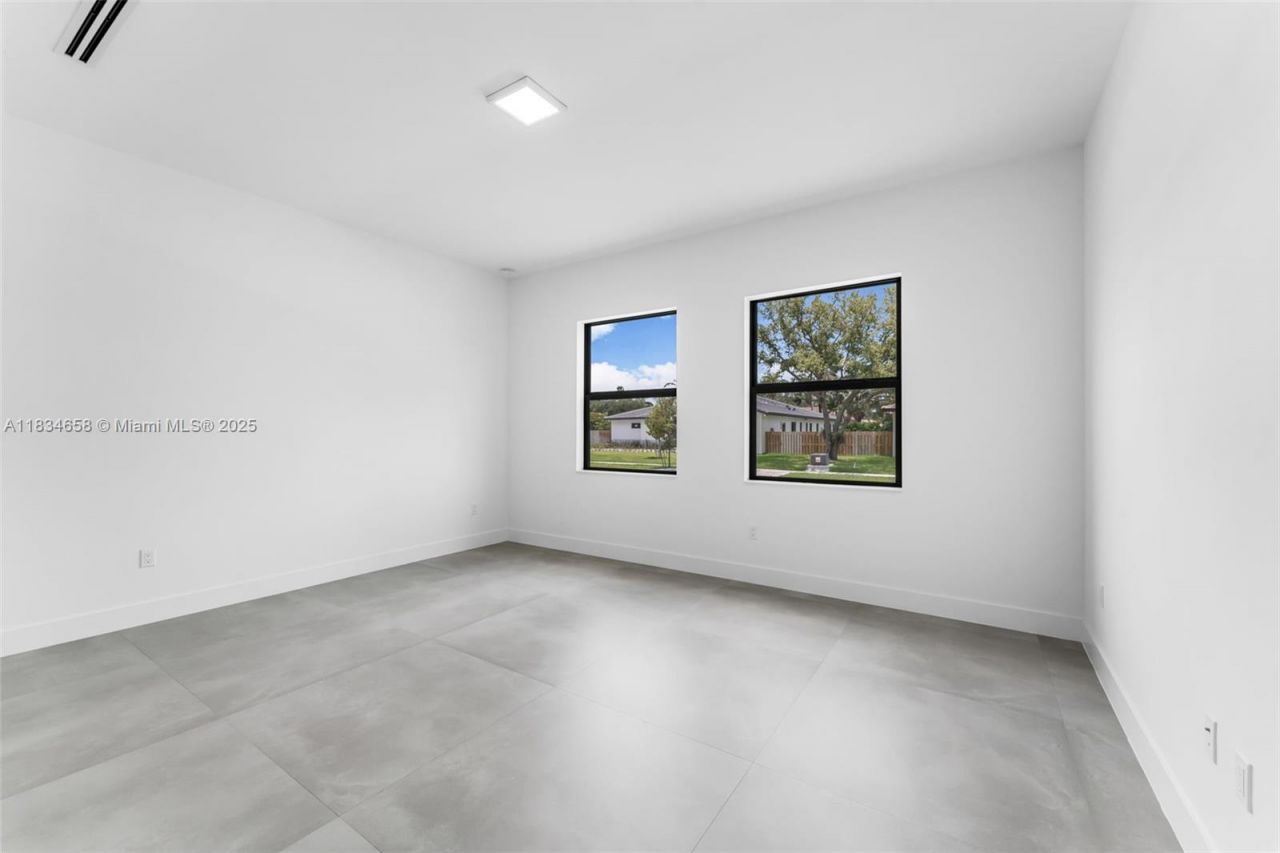8220 SW 193rd Terrace , Cutler Bay, FL 33157 Photo