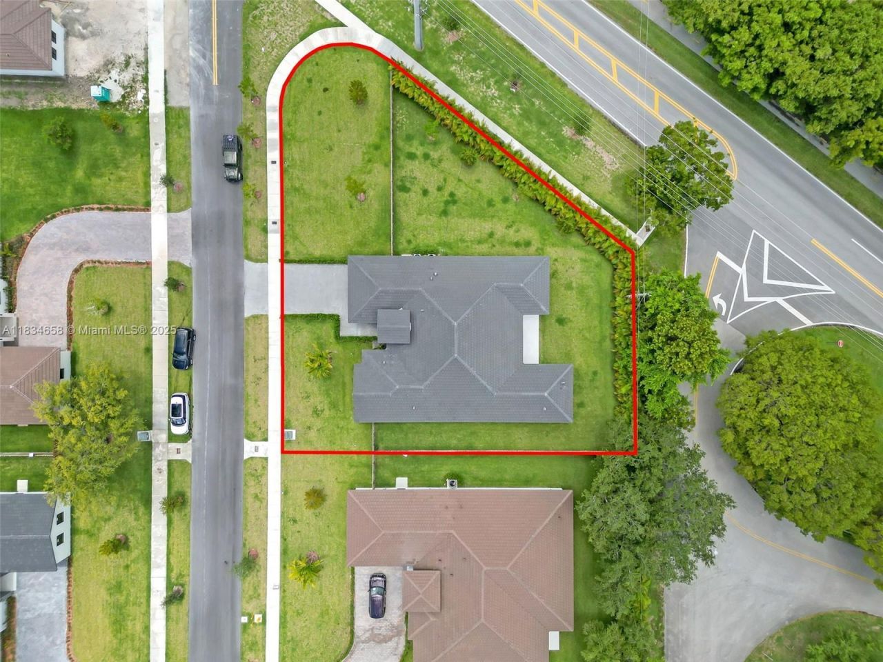 8220 SW 193rd Terrace , Cutler Bay, FL 33157 Photo