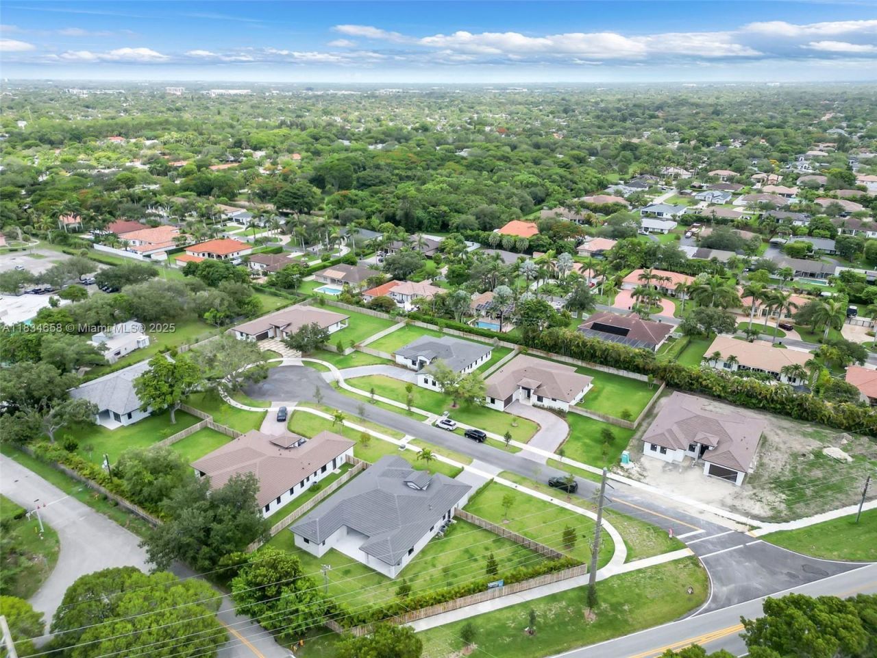 8220 SW 193rd Terrace , Cutler Bay, FL 33157 Photo