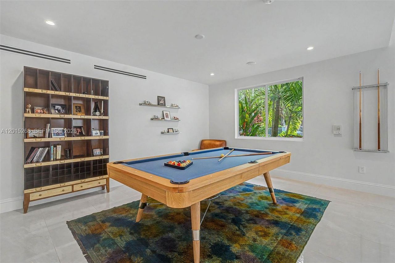 5790 SW 96th St , Pinecrest, FL 33156 Photo