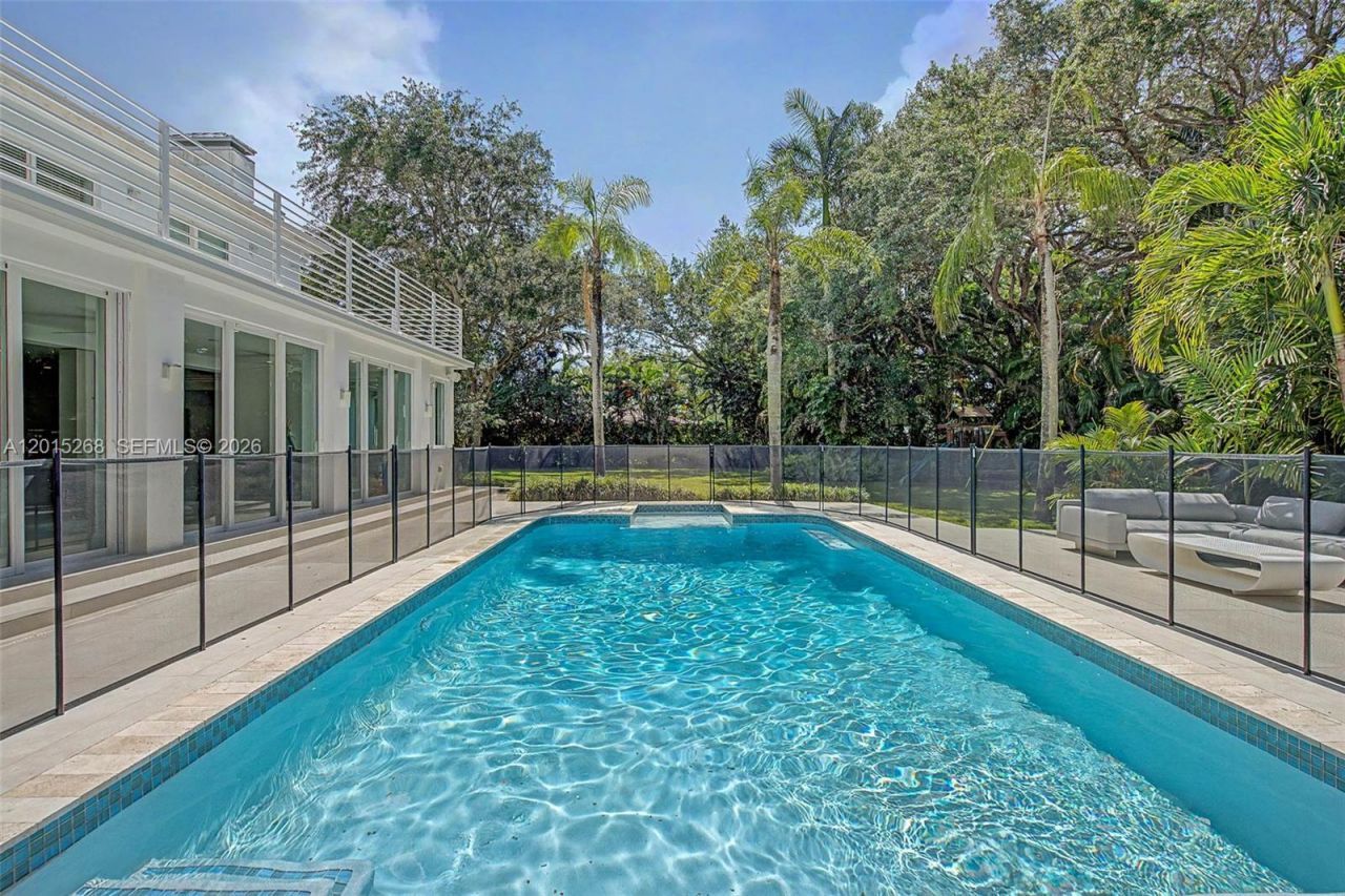 5790 SW 96th St , Pinecrest, FL 33156 Photo