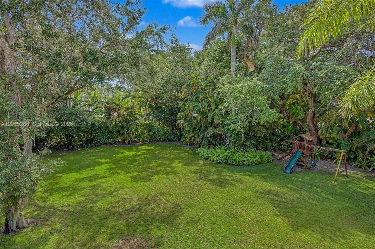 5790 SW 96th St , Pinecrest, FL 33156 Photo
