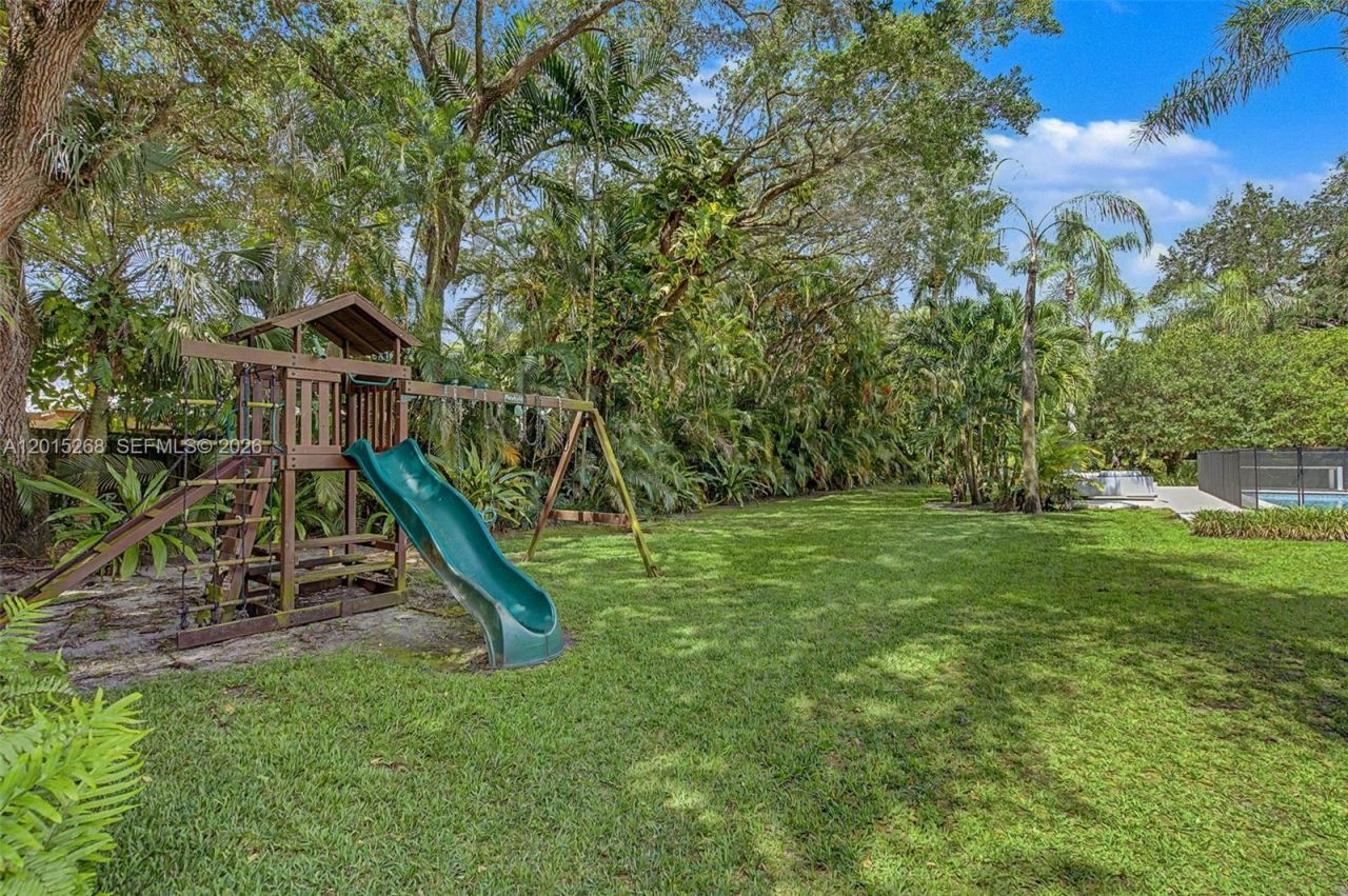 5790 SW 96th St , Pinecrest, FL 33156 Photo