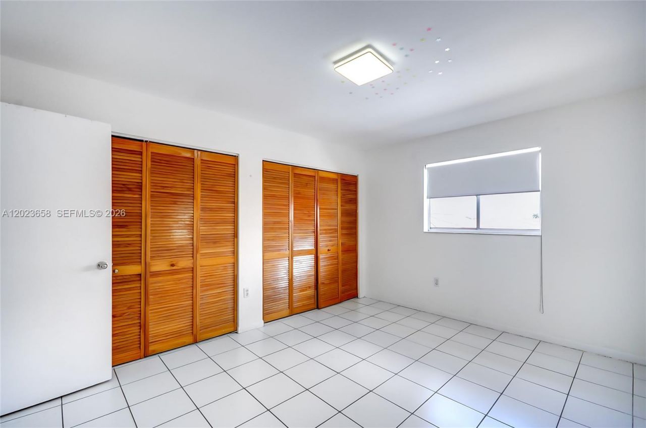 3021 W 76th St , Unit C-203, Hialeah, FL 33018 Photo