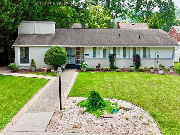 4109 Virginia Avenue SE, Charleston, WV 25304